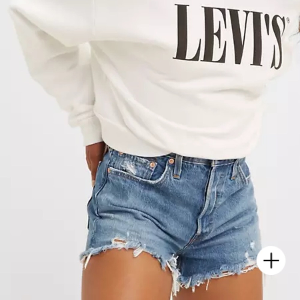Levi’s 501 Denim Shorts - Picture 4 of 6